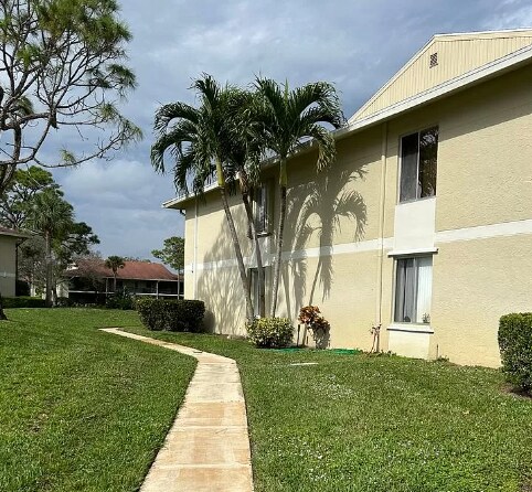 Foto del edificio - 6515 Chasewood Dr