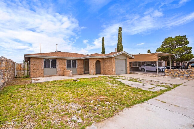 Foto del edificio - 6713 Heartstone Ct