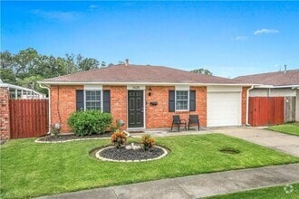 Building Photo - 1620 Belle Ct