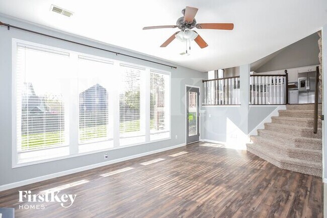 Foto del edificio - 6530 NW Hidden Valley Rd
