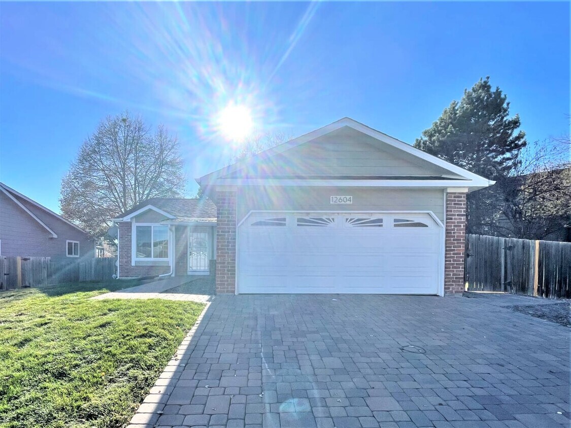Primary Photo - 12604 W Arlington Pl