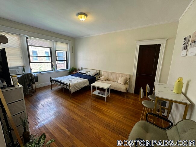 Building Photo - 17-19 Washington St.