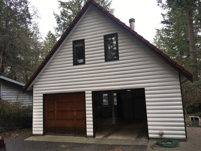 outside - 5734 Garden Lane Northwest