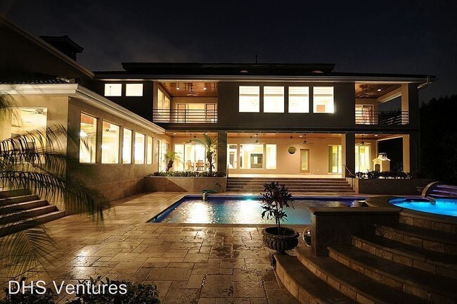 Building Photo - 10537 Down Lakeview Cir