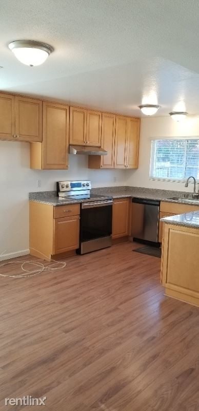 Building Photo - 4 br, 2 bath House - 910 La Cruz Lane