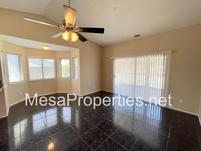 Building Photo - 25084 Quebrada Ct