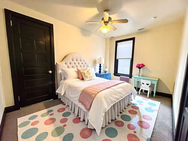 Foto del edificio - 3 Bedroom Single Family Home in Harrisburg!