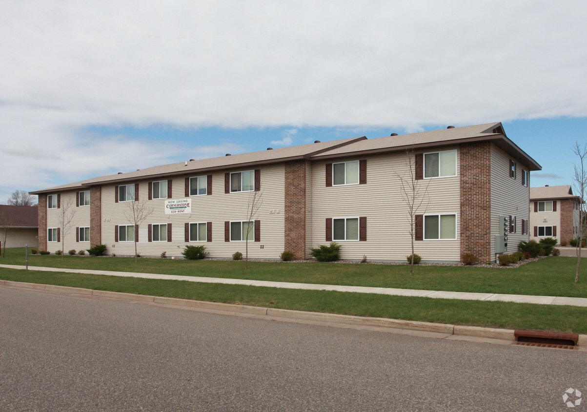 Building Photo - 4546 Arrowhead Dr