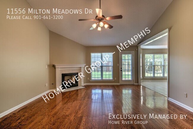 Foto del edificio - FREE rent for this BEAUTIFUL home!