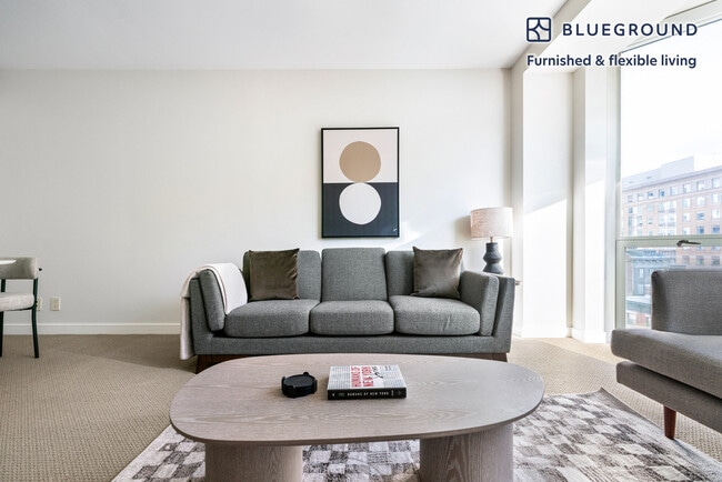 Foto del edificio - 425 8th St NW