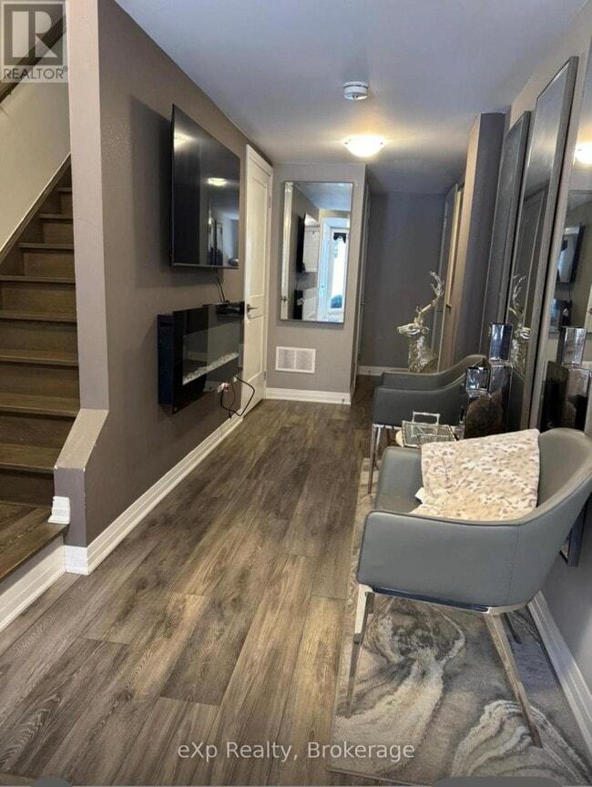 Building Photo - 51 Sparrow Ave