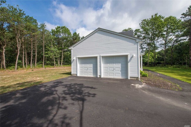 Building Photo - 50 S Cozine Rd