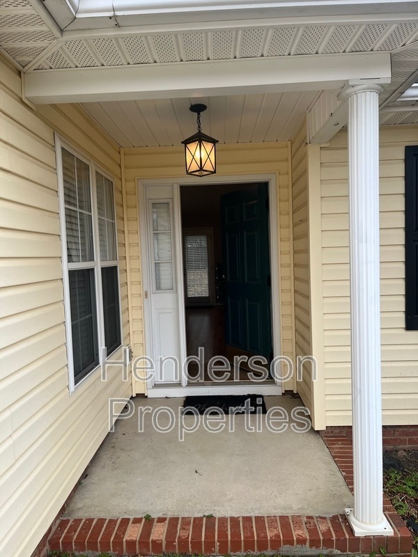 Building Photo - 2024 Capstone Ct