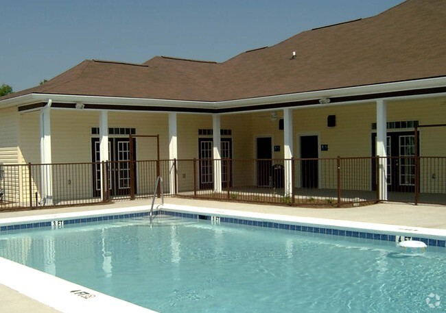 Piscina - Bridlewood Apartments