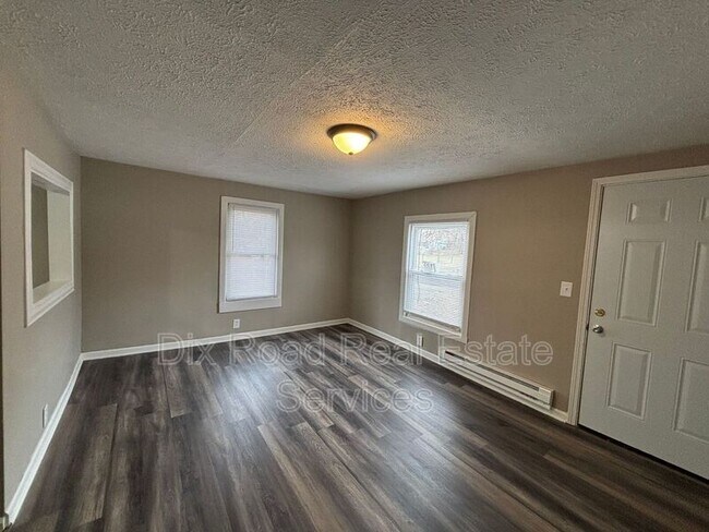 Foto del edificio - 1933 Pater Ave