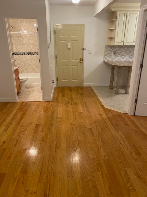 Foto del edificio - 53-12 102nd St