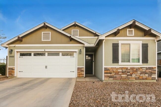 Building Photo - 4665 S 38th Ln