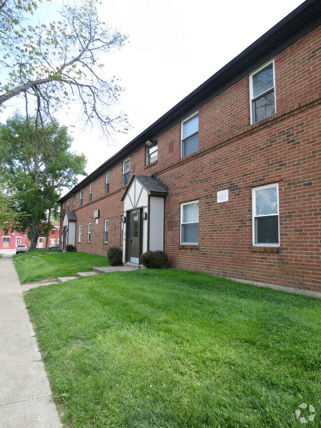 Ashble Ward Apartments for Rent with Parking Cincinnati, OH 3