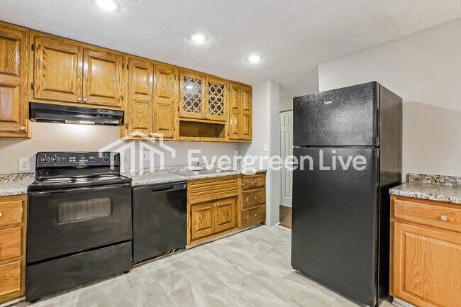 Foto del edificio - 1401 Wolf Cir