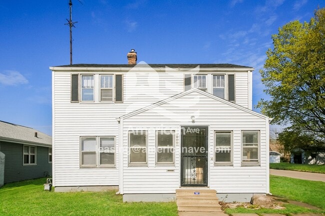 Building Photo - 1253 N Meade St