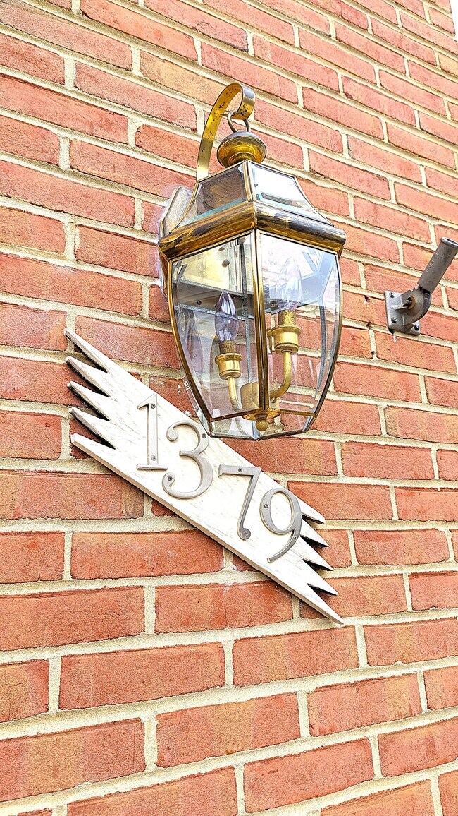 Foto del edificio - 1379 Heritage Oak Way