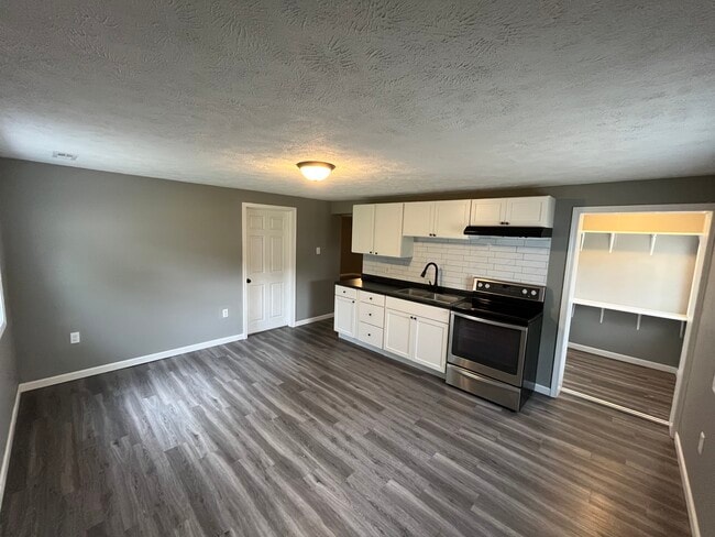 Building Photo - 2018 N 16th St