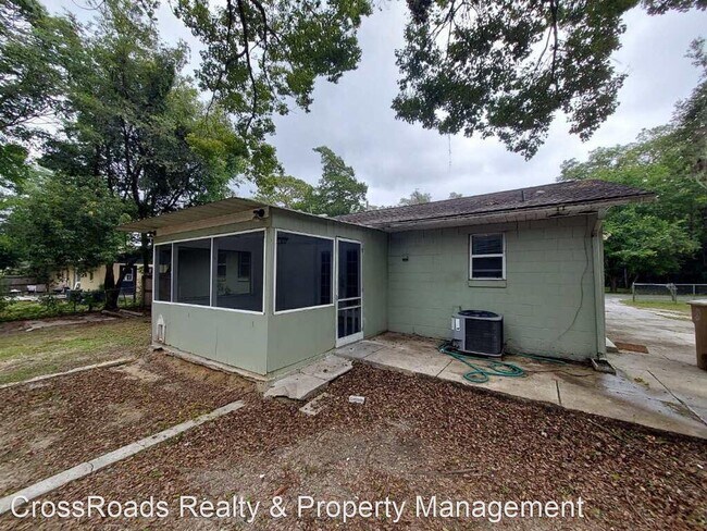 Foto del edificio - 3 br, 2 bath House - 2508 NE 15 AVE