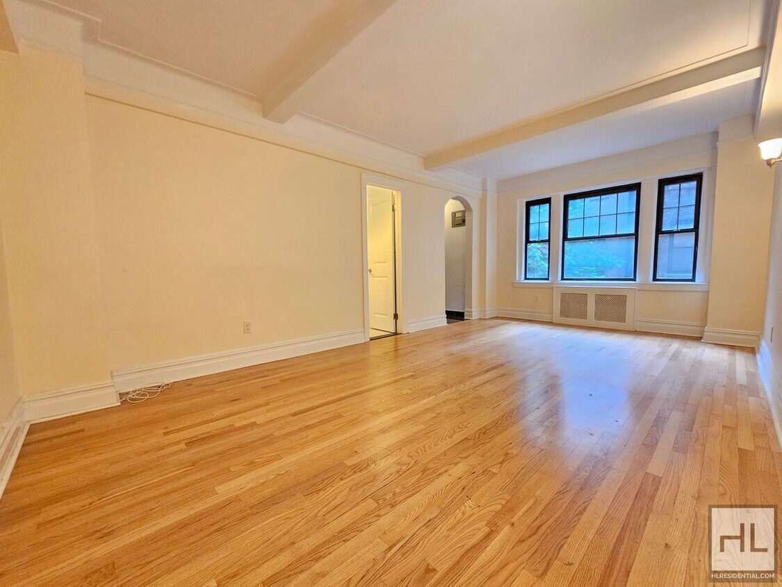 Foto principal - Studio Apartment in West Village | 2nd Flo...