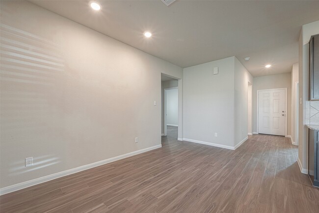 Foto del edificio - 5318 Briana Dee Dr