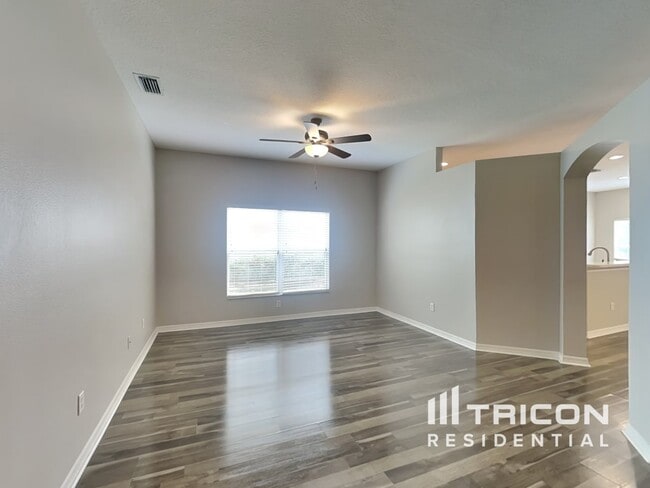 Building Photo - 1143 Emerald Hill Way