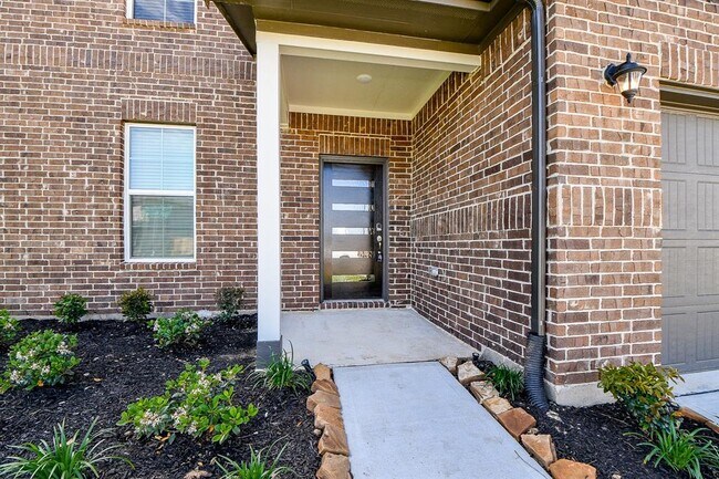 Foto del edificio - 23303 Meadow Ln