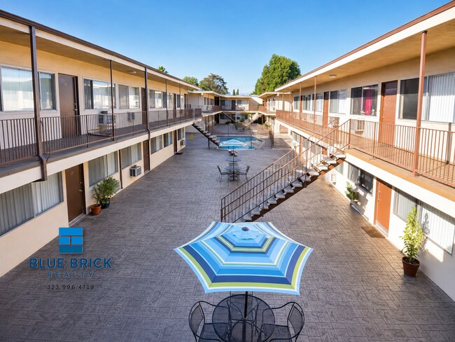 Foto del edificio - 11840 Kittridge St