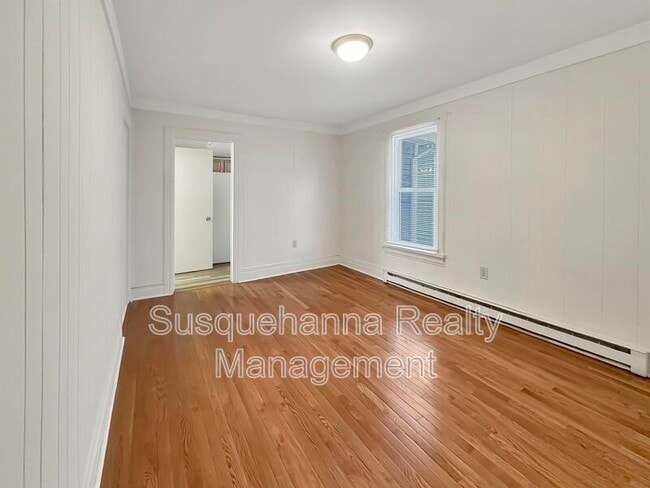 Foto del edificio - 173 E Derry Rd