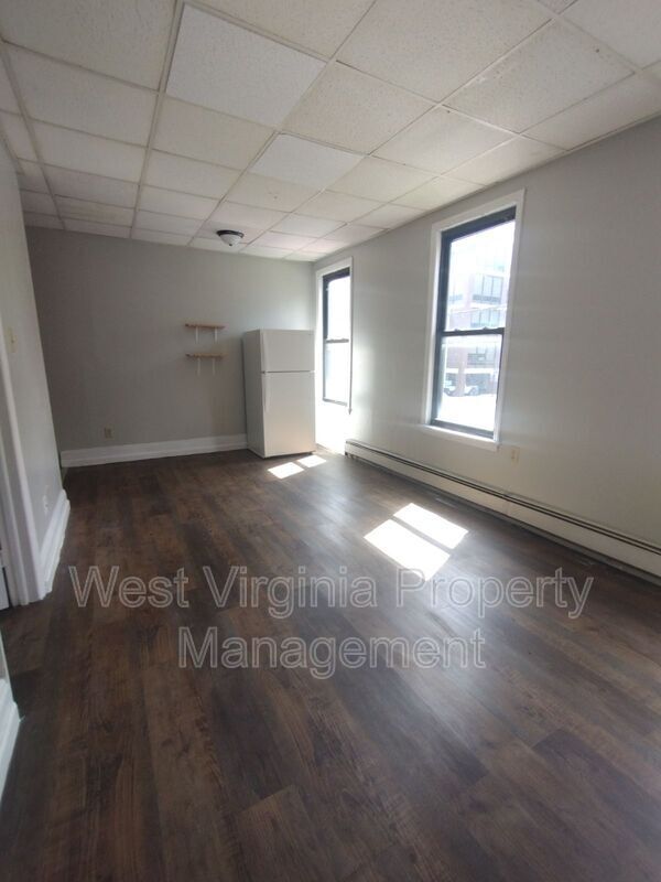 Building Photo - 203 Prince St