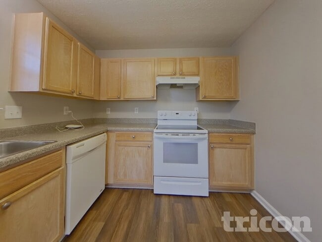 Building Photo - 80 Tinsley Cir