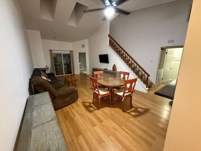 Building Photo - 186 Avant Garde Cir