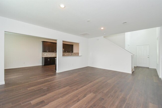 Foto del edificio - 7322 Madison Cmns Ln