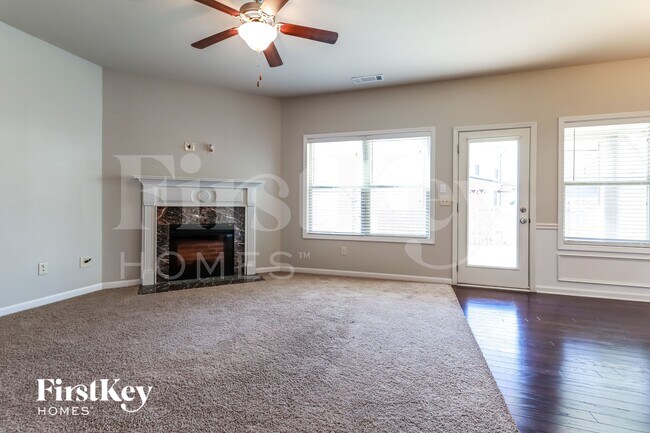 Foto del edificio - 2202 Black Pebble Cir