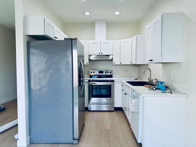 Foto del edificio - 1926 SW Washington St