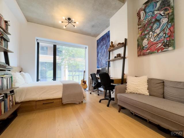 Foto principal - 0 bedroom in Brooklyn NY 11201