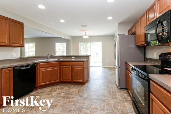 Foto del edificio - 3404 98th St E