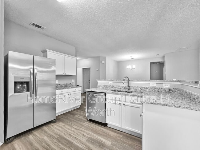 Building Photo - 117 Quail Run Dr