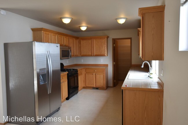 Foto del edificio - 3 br, 2.5 bath House - 7520 Cottonwood Dr SE
