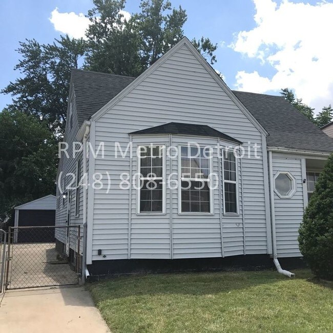Building Photo - Outstanding Dearborn Heights Bungalow