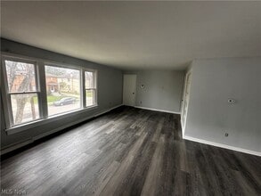 Building Photo - 1775 Liberty Dr