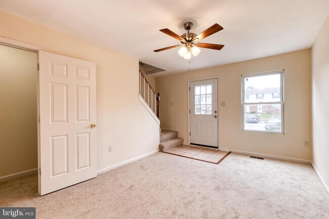 Building Photo - 625 Glynock Pl