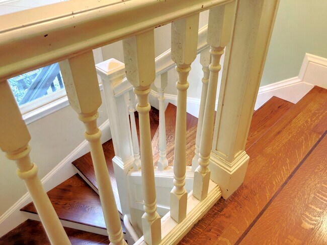 Foto del edificio - Charming 1 Bed, 1 Bath Cole Valley Condo -...