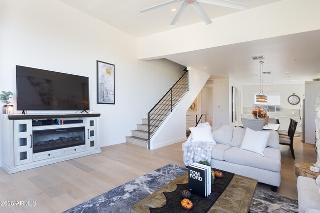 Building Photo - 16510 N 92nd St