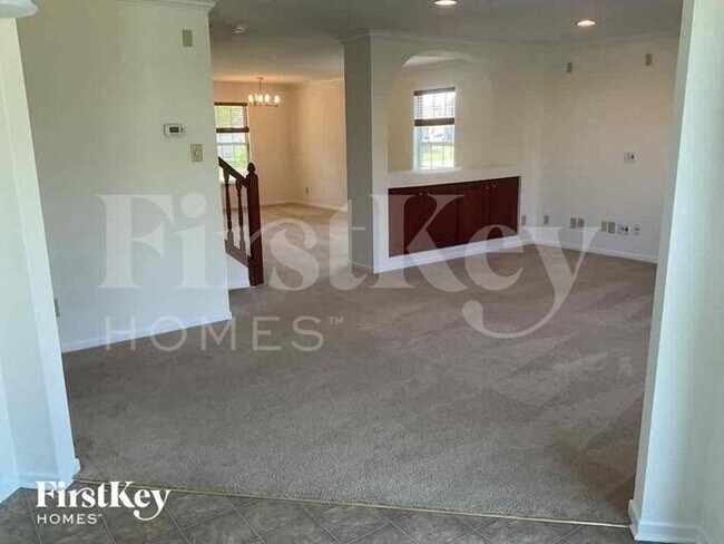 Building Photo - 662 Harmony Way