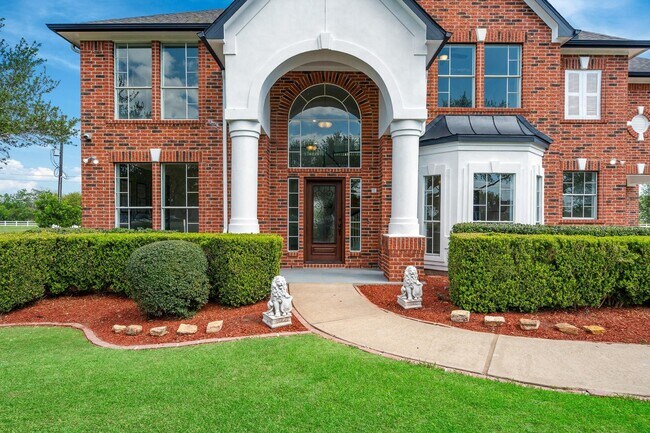 Foto del edificio - 7211 Savannah Glen Ln